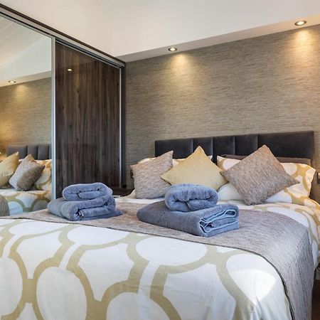 Hiraeth - Luxury Lodge With Hot Tub, Close To Beach Penally エクステリア 写真